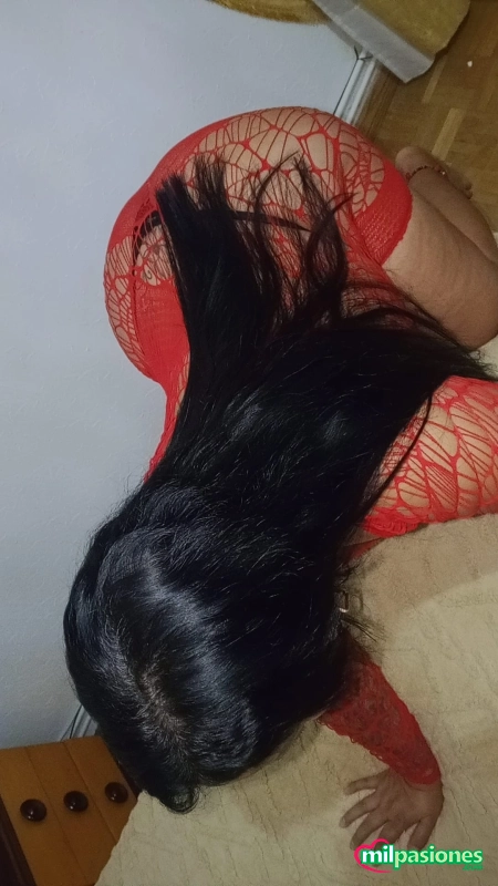 Sofi la super diabla muy cachonda con ganas de divertirse