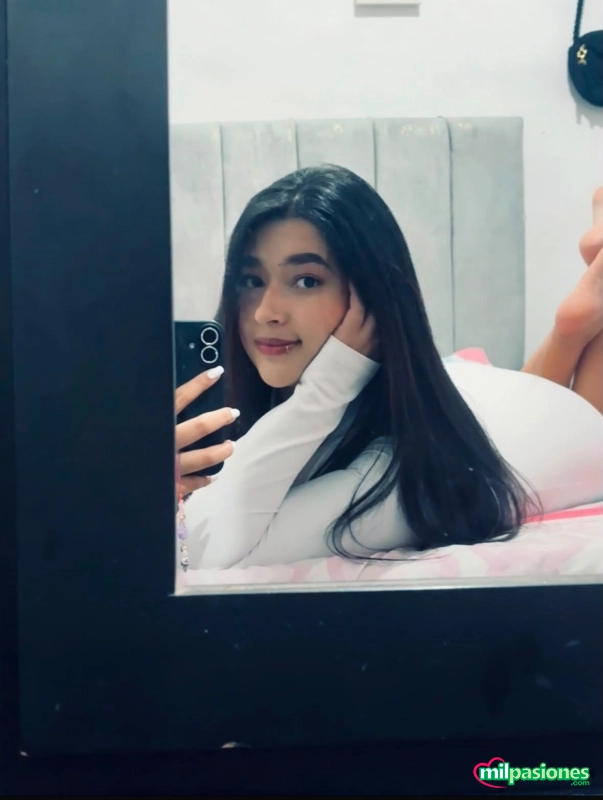 Camila tus deseos serán órdenes para mi
