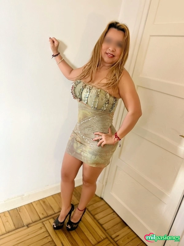 Soy madurita .rubia.con un cuerpazo.pechos grandes.labios ri - Foto