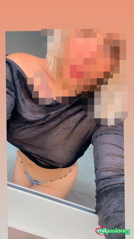 Rubia muy guapa privada en Palencia - Foto