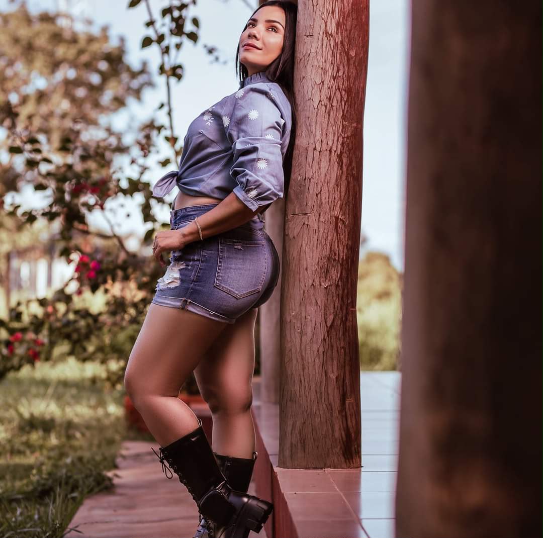 Escort en Bilbao. Paraguaya apasionada, solo para desplazamientos.