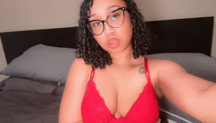 Avatar de @freelanaebrielle