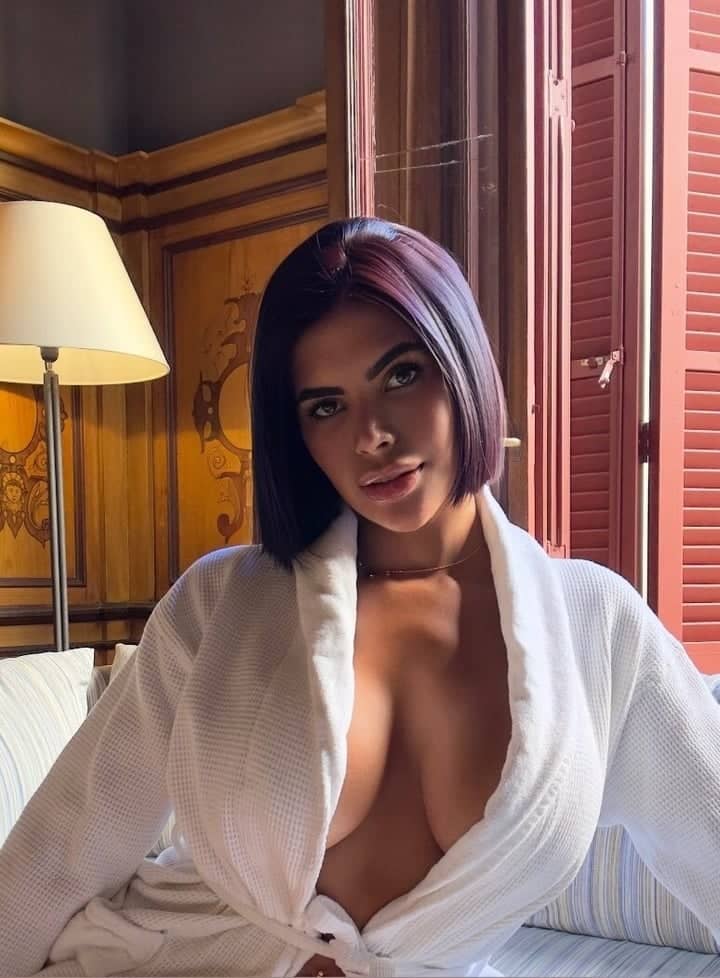 Foto de Sheila Ortega ONLINE 💖 🤳😈