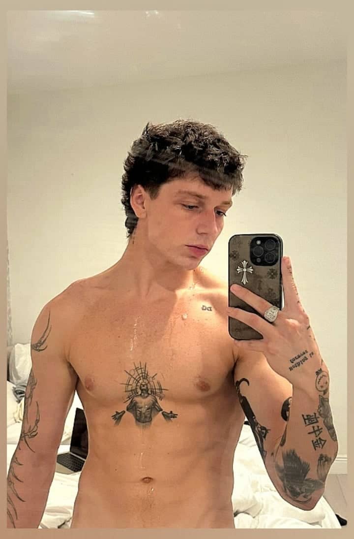 Foto de Vance Randolph (#1 Flirty Trouble Maker)